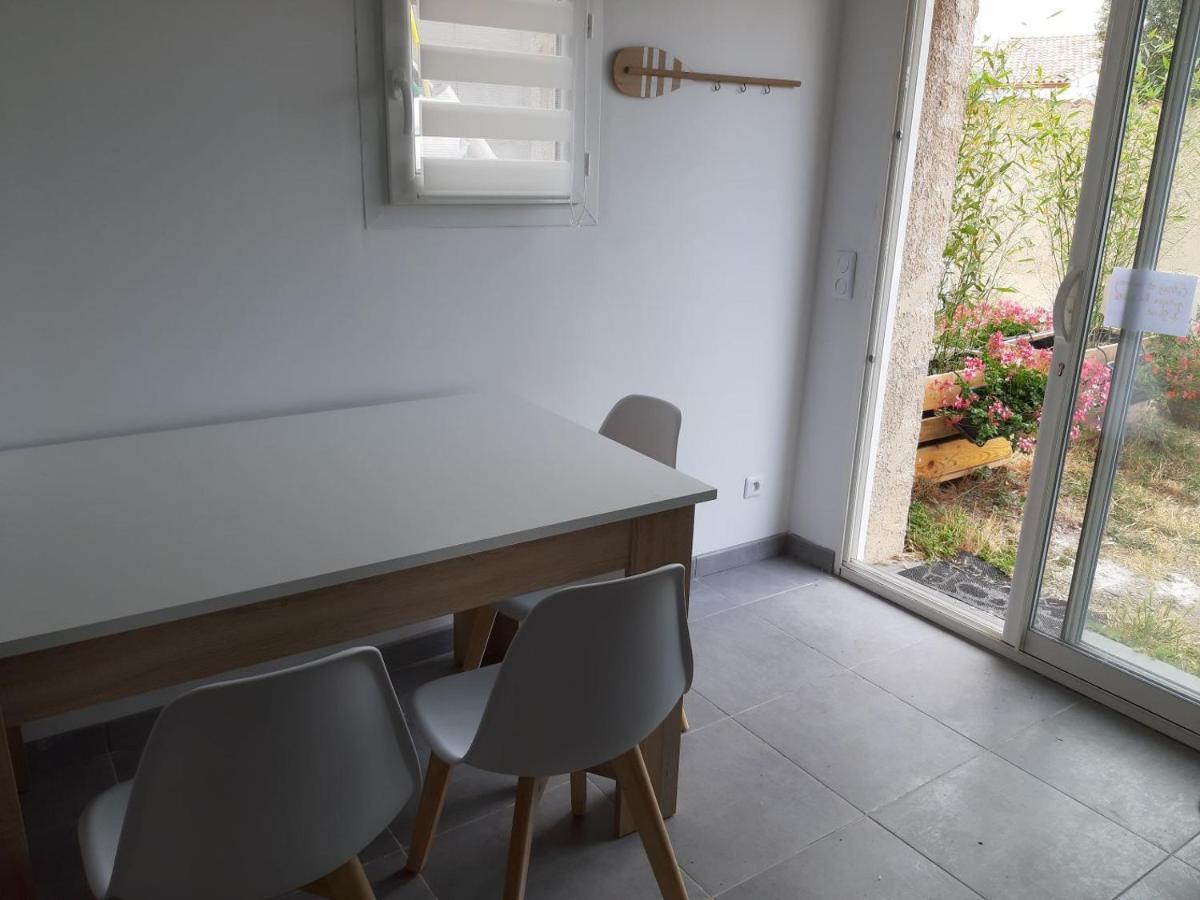 La Casita Serignanaise - Apt T2 - Clim - Jardin Acomodação com café da manhã Exterior foto